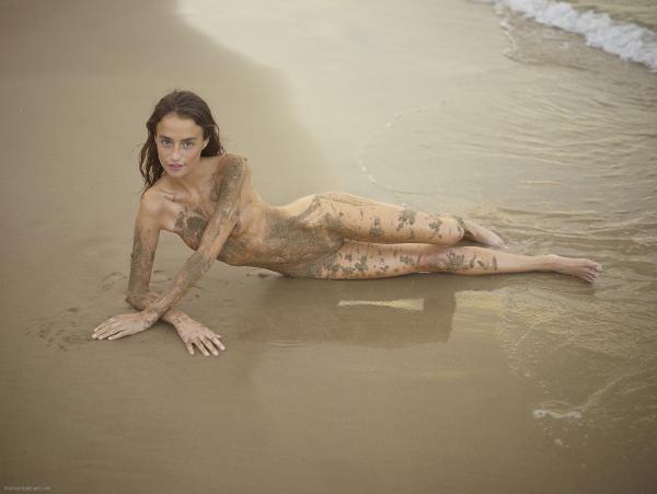 Cleo dirty beach bum #18